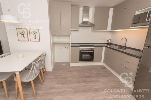 Imagen 2 de 16 de Apartamento De 1 Dormitorio En Alquiler En Centro , Penthouse Equipado