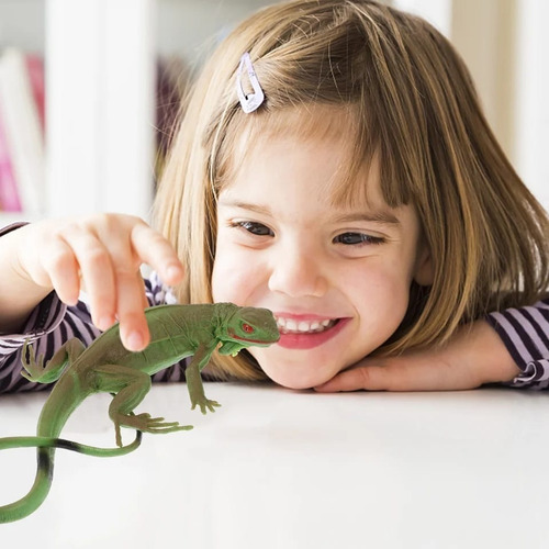 Animal De Simulação Lagarto Calango Realismo
