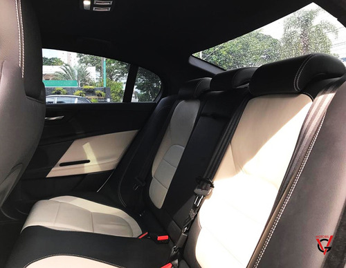 Jaguar Xe R-sport 2.0 Turbo