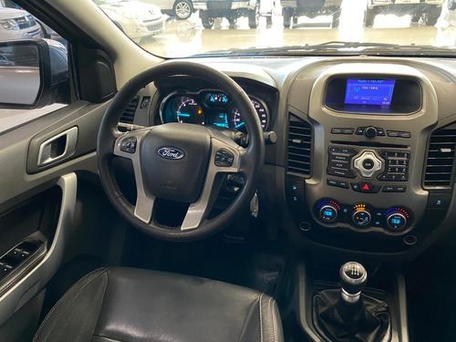 Ford Ranger 3.2 Cd 4x4 Limited Tdci 200cv 2014