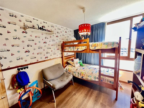Departamento En Venta De 3 Dorm. En Lo Barnechea