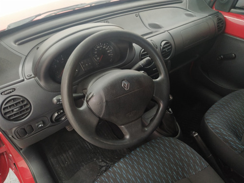 Imagen 9 de 10 de Renault Kangoo Ph3 Confort 1.6 5 Asientos