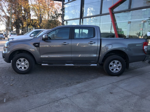 Imagen 9 de 16 de Ford Ranger Dc 4x2 Xls 3.2l D