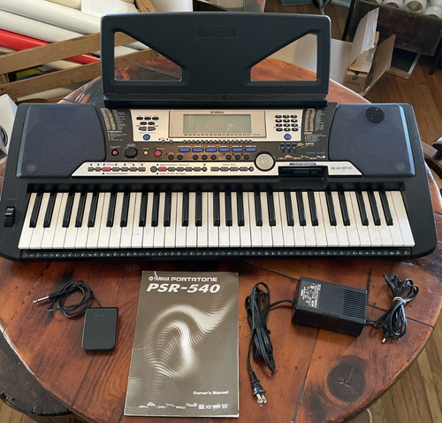 New!!! Yamaha Psr-540 Professional Arranger Keyboard