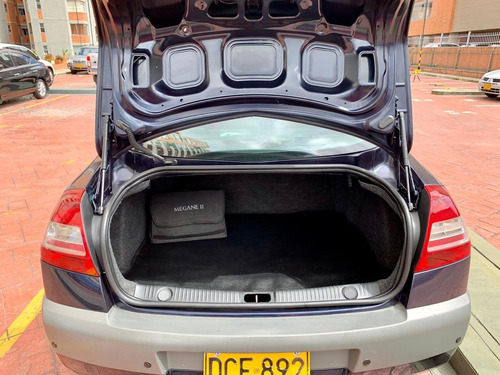 Renault Mégane Il 2.0 Mecanico Sedan 2009