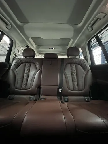 BMW X7 3.0 Xdrive 40i Pure Excelence