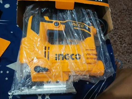 Sierra Caladora Incco 570w