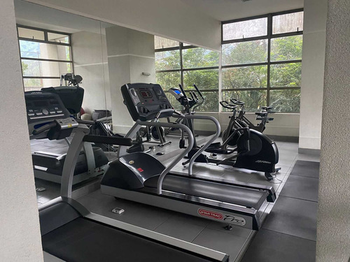 Acogedor Departamento Con Excelente Vista (67585)