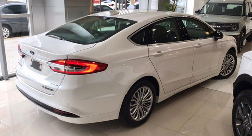 Ford Mondeo Titanium Hibrido 1