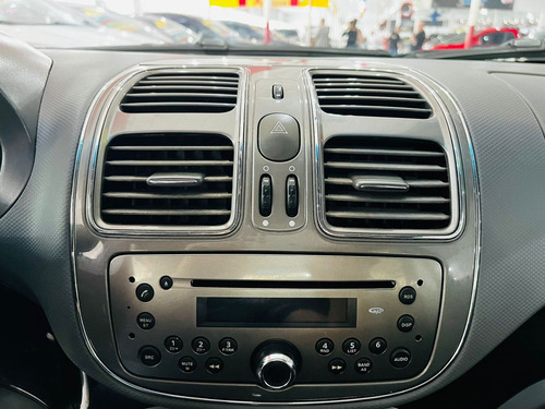 Fiat Siena 1.6 MPI ESSENCE 16V