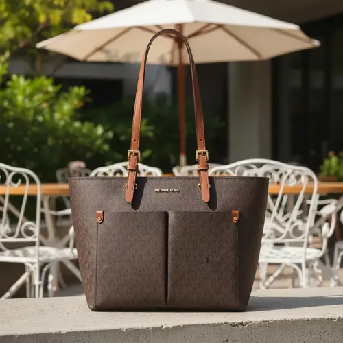 Bolsa Tote Michael Kors Jet Set Travel Marrom Marrom-escuro