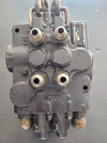 Comando Hidráulico Danfoss New Holland Ts