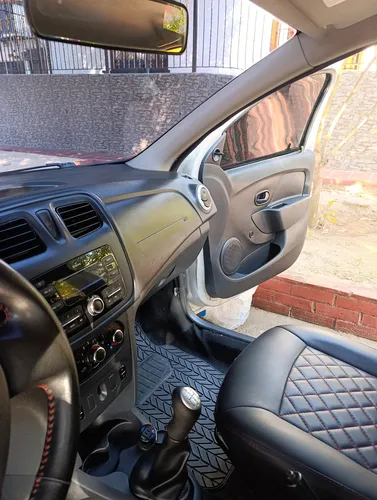 Renault Logan 1.6 Authentique