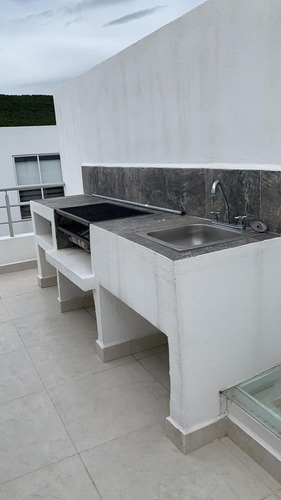 Imagen 12 de 14 de Casa En Venta En Alvento I, El Refugio Residencial