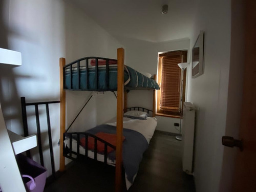 Departamento En Venta De 4 Dorm. En Lo Barnechea Centro Ski