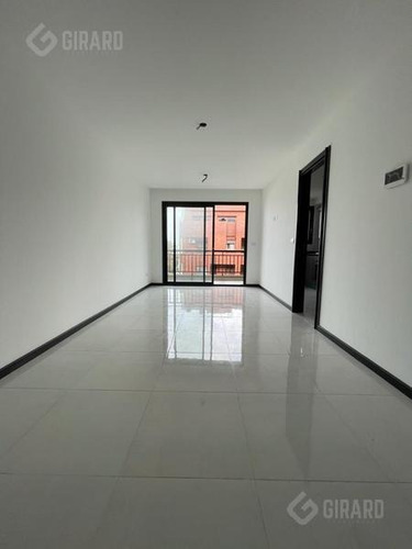 Venta Departamento A Estrenar, Edificio Thames 5.
