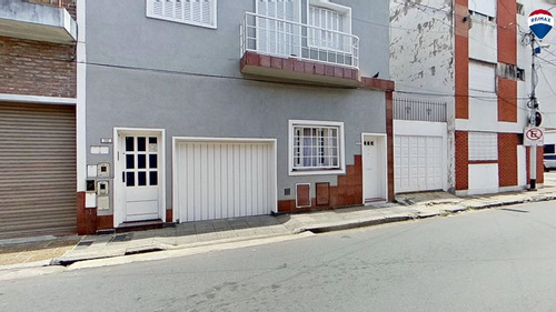 Venta Ph 4 Amb Con Patio Y Parrilla En Avellaneda.