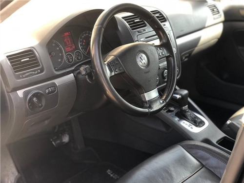 Volkswagen Jetta 2.5 I 20v 170cv Gasolina 4p Tiptronic