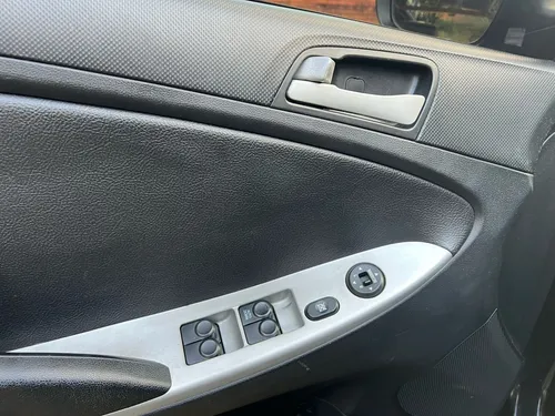 Hyundai Accent 1.6l 5 p