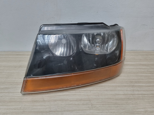 Faro Izquierdo Jeep Grand Cherokee Wj 1999 2002 2004 Tyc