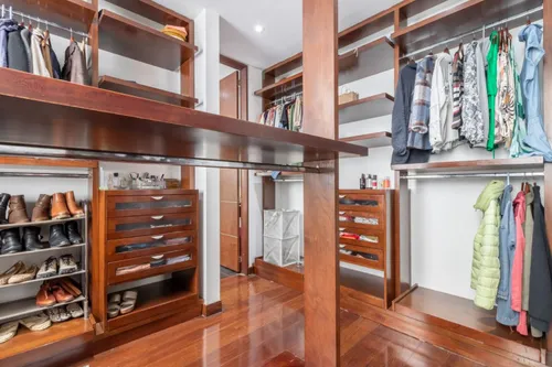 Apartamento En Venta En Chicó Oriental. Cod V9828