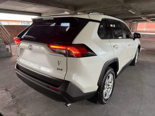 Toyota RAV4 2.0 Xle 4X2 Cvt