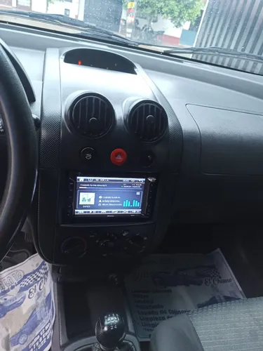 Chevrolet Aveo 1.6 Five