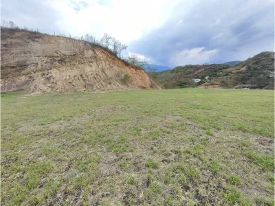 Lote y casalote en venta