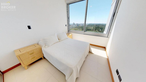 Imagen 21 de 30 de Magnífico Pent-house En La Torre Tiburón 3. - Punta Del Este Brava