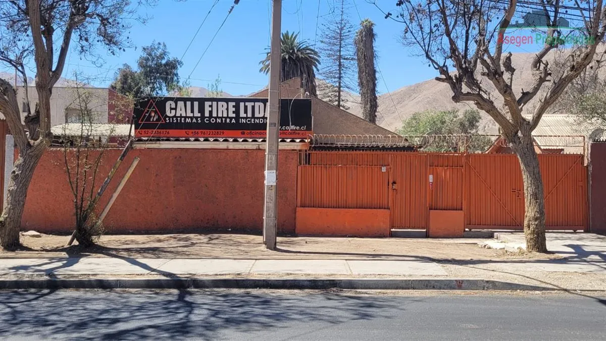 Imagen 1 de 30 de Casa En Venta De 3 Dorm. En Copiapó