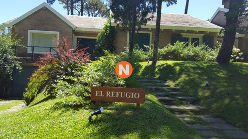 Casa En Venta Y Alquiler, Lugano, Punta Del Este, 4 Dormitorios.- Ref: 208401