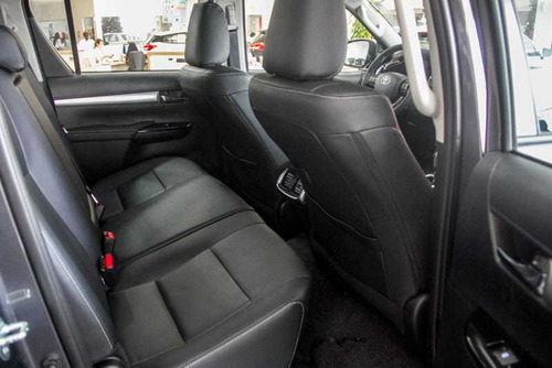 Toyota Hilux Cd Dsl 4x4 Srv At 20/20