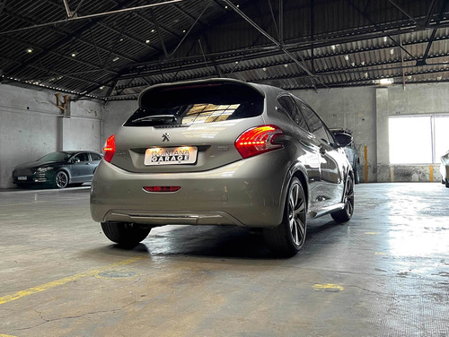 Imagen 13 de 23 de Peugeot 208 2014 1.6 Xy