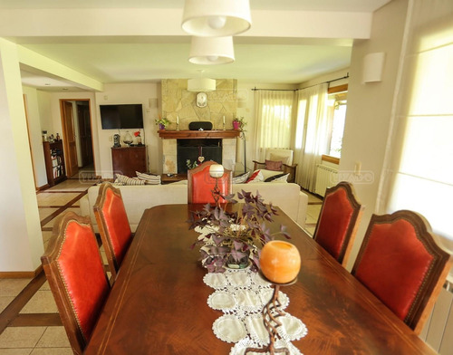 Imagen 4 de 25 de Casa En Venta Ubicado En Pinar De Festa, Bariloche, Patagonia