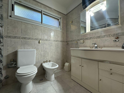 Casa En Venta - 3 Dormitorios 4 Baños - 801mts2 - Pinamar