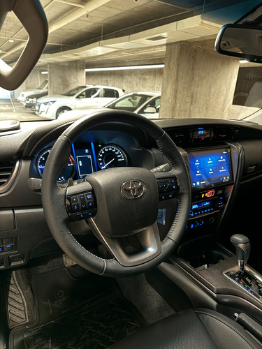 Toyota SW4 2.8 Srx 204Cv 4X4 7As At