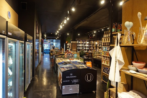 Imagen 3 de 15 de Fondo De Comercio Mercado Gourmet