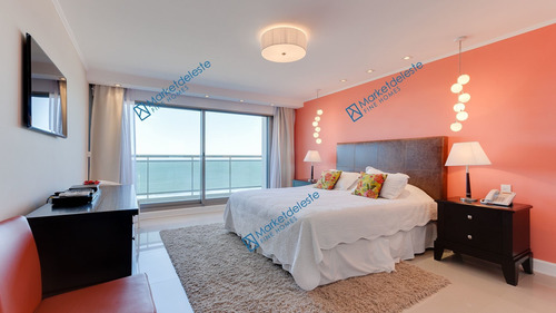 Imagen 13 de 29 de Penthouse En La Brava
