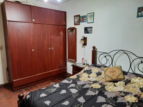 Imagen 7 de 21 de Casa - Castelar