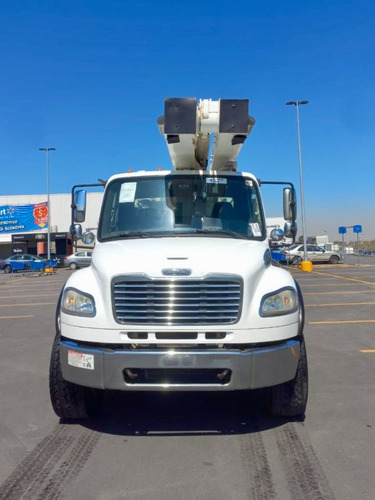 Camion Grua Canastilla Freightliner M2 Versalift De 22 Mts