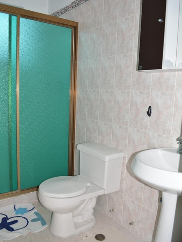 Imagen 10 de 30 de Se Vende Bella Casa De 3 Niveles Nisperos Valencia Atc-552 04125067379 04244900499