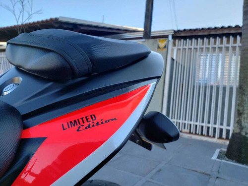 Suzuki Gsx S