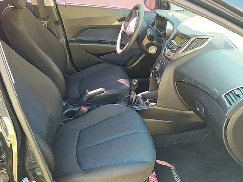 Imagem 11 de 11 de Hyundai Hb20 Comfort 1.6 16v Flex