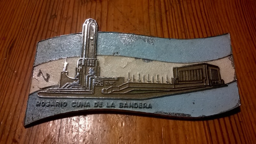 Insignia Monumento A La Bandera