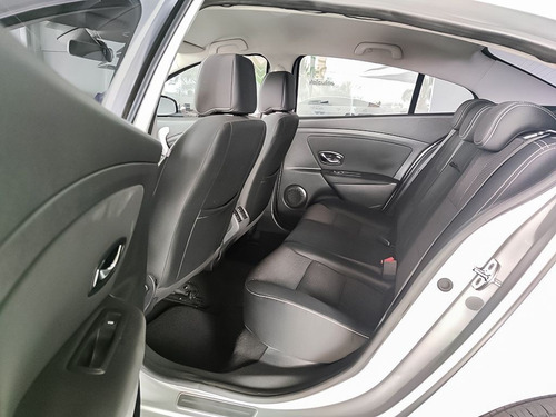 Imagem 7 de 15 de Renault Fluence 2.0 Dynamique 16v 2013