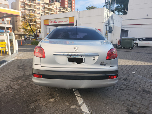 Peugeot 207 1.4 Sedan Xs