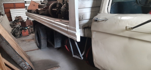 Imagen 6 de 9 de Ford F 600