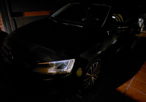 Imagen 3 de 8 de Volkswagen Vento 2011 2.0 Sportline Tsi 200cv Dsg