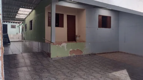 Vendo Lote No Gama Contendo 3 Casas