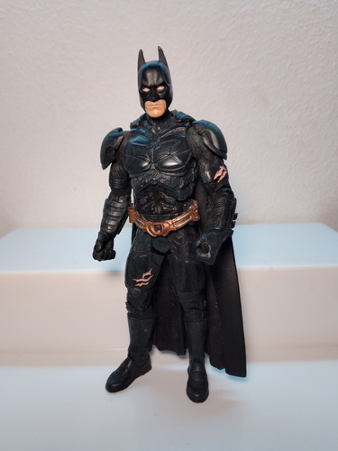 Figura Batman Dark Knight Daño De Batalla Movie Masters Raro